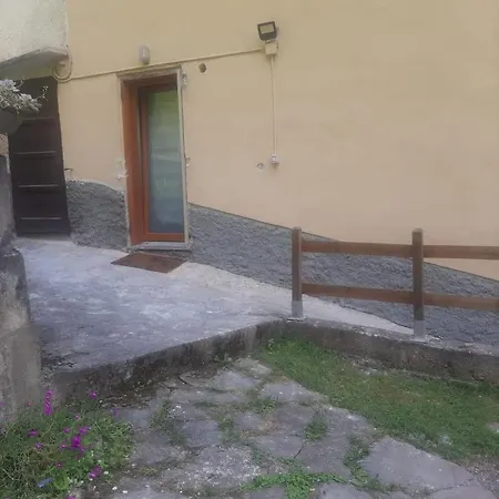 بيت ضيافة Ca' Virasolelh *